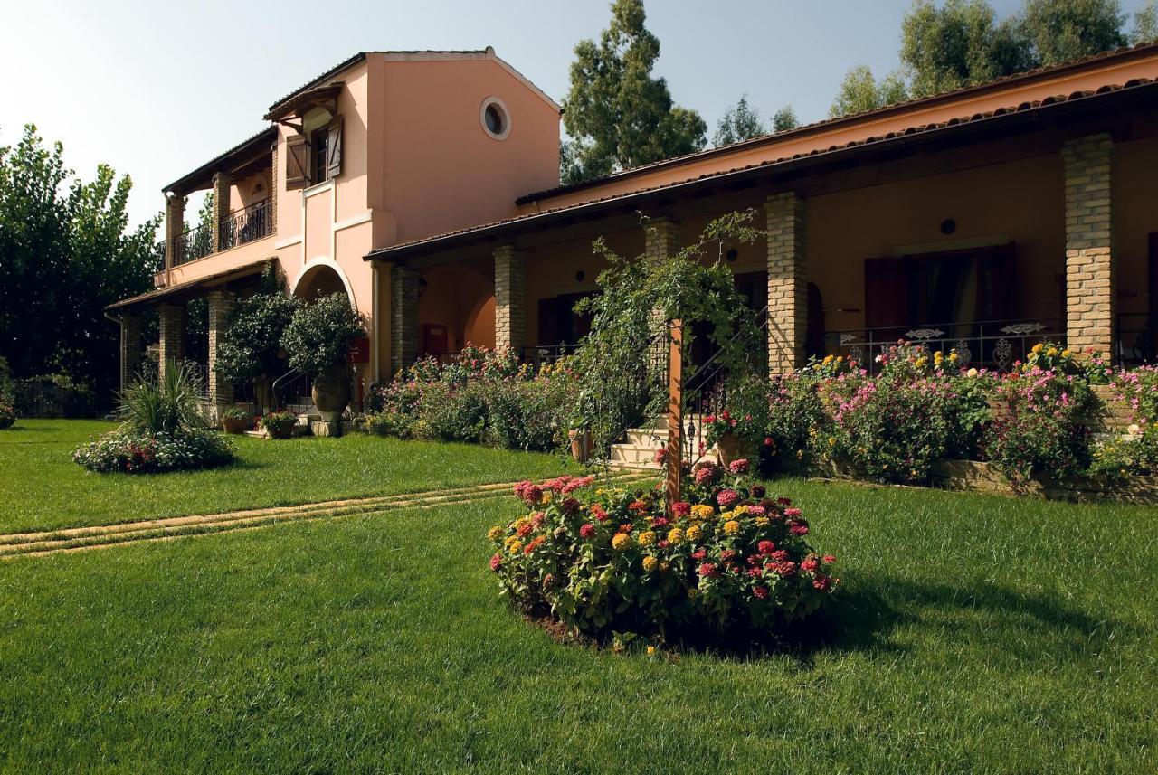 Corfu Club Apartments Gouvia Eksteriør billede